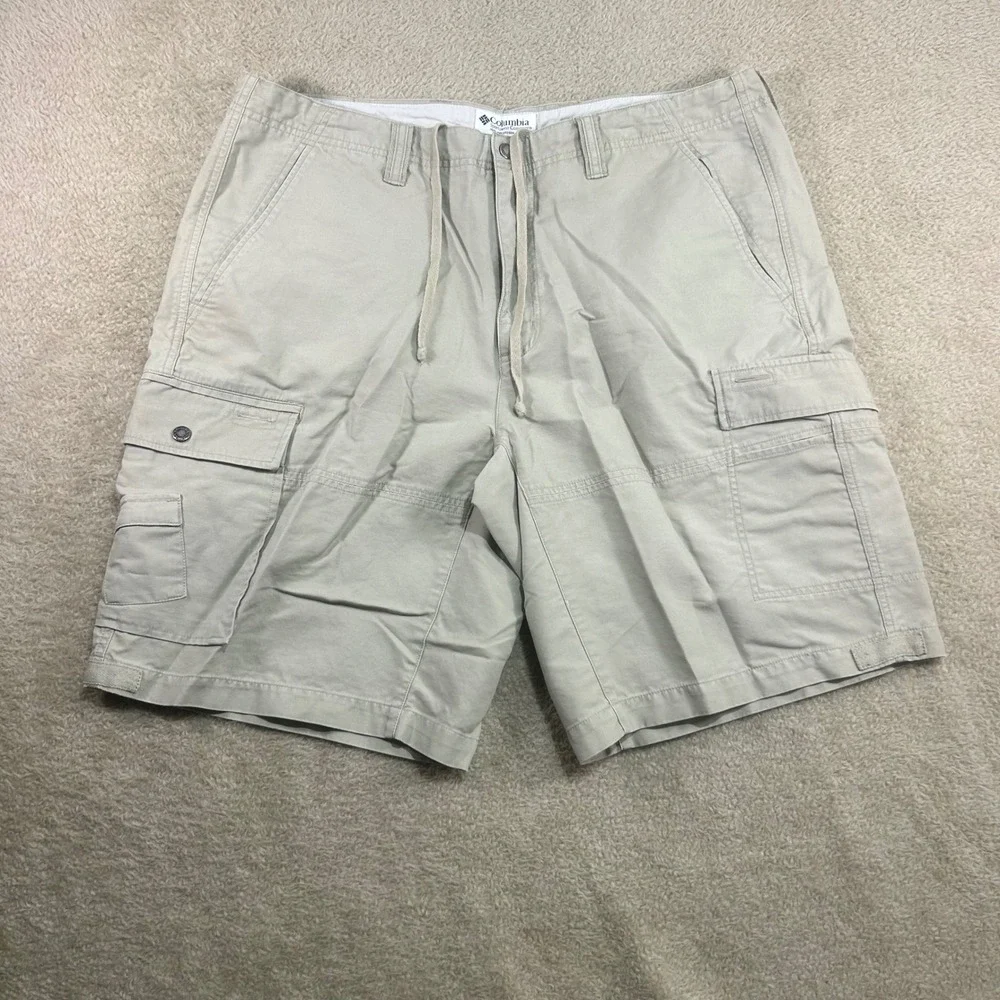 Columbia Sportswear Company Mens Cargo Shorts Khaki Size 38 11‎ Inch Inseam
